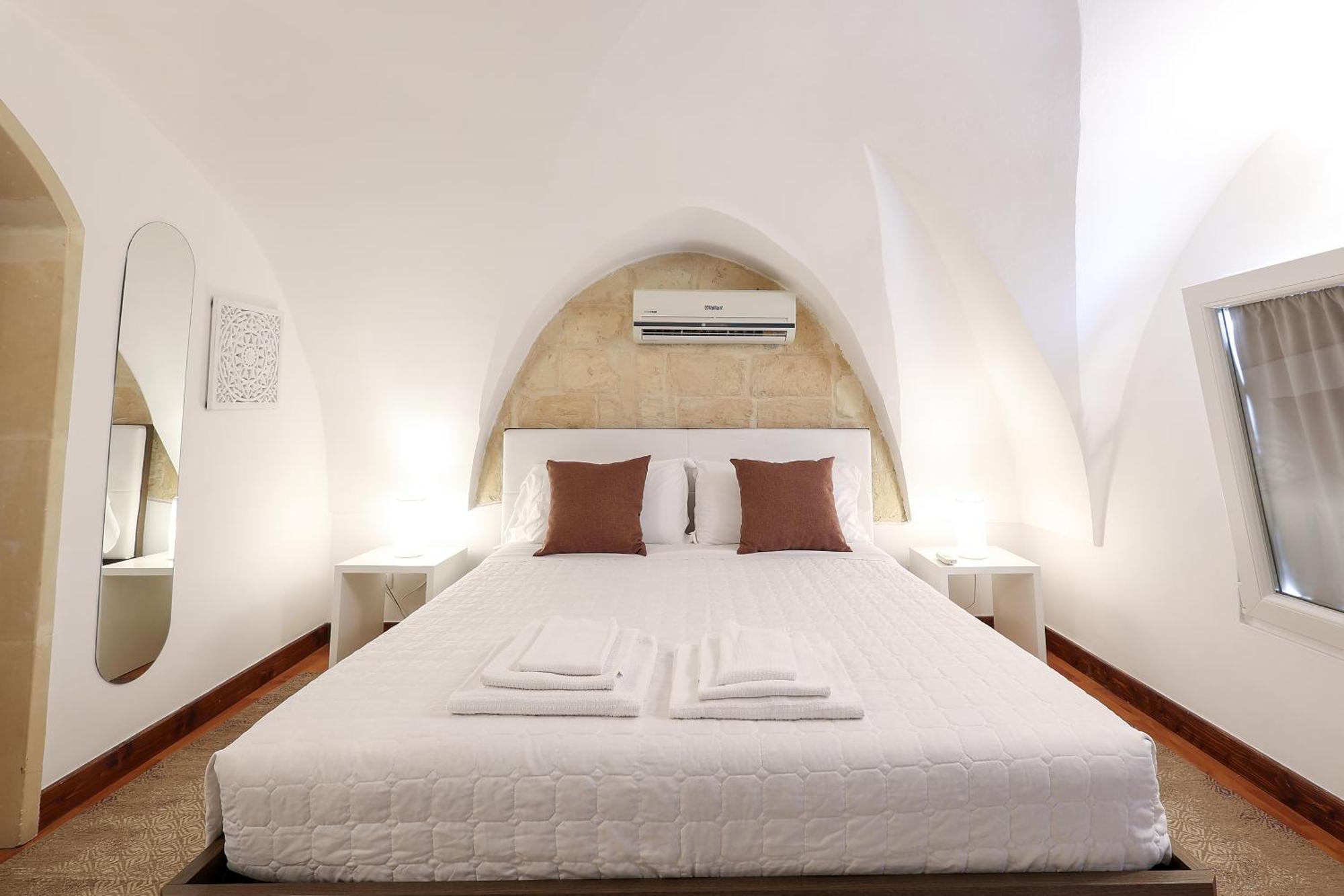 Goodstay La Suite 10 - Rooms - เลชเช ภายนอก รูปภาพ